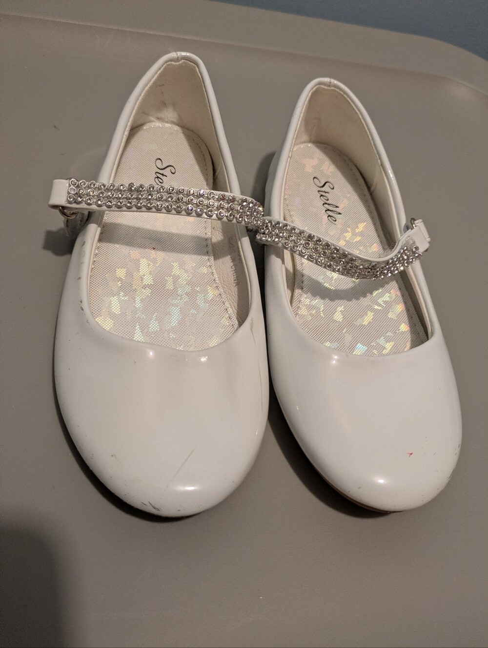 GUC Stelle Girls White Patent Rhinestone Mary Jane Dress Shoes